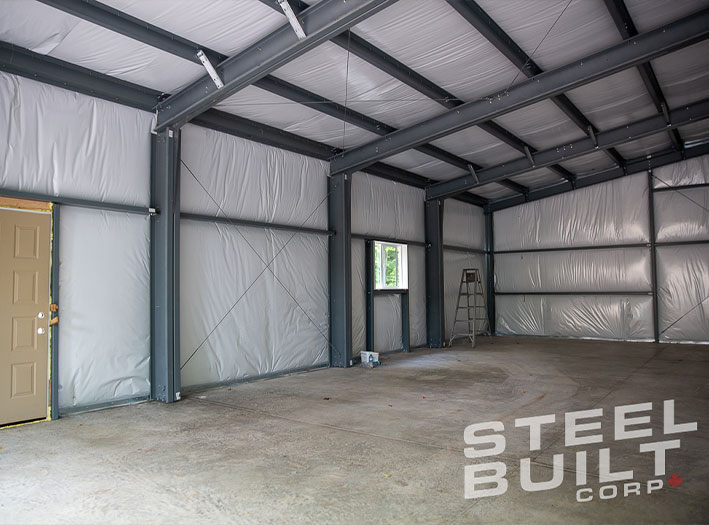 Commercial steel garage building